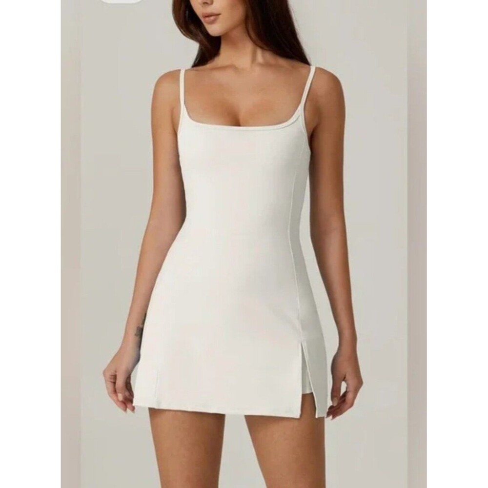 Qinsen Women's White Tennis Dress Size Medium with Pockets